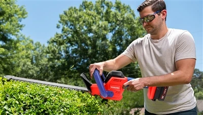 Electric Vs. Gas-Powered Hedge Trimmers: Which One Is Right For You?